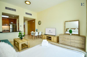 Luxury Escapes - Tranquil Retreat - Studio Apts near Metro and Mall - Discovery Gardens - SHAR & MCL